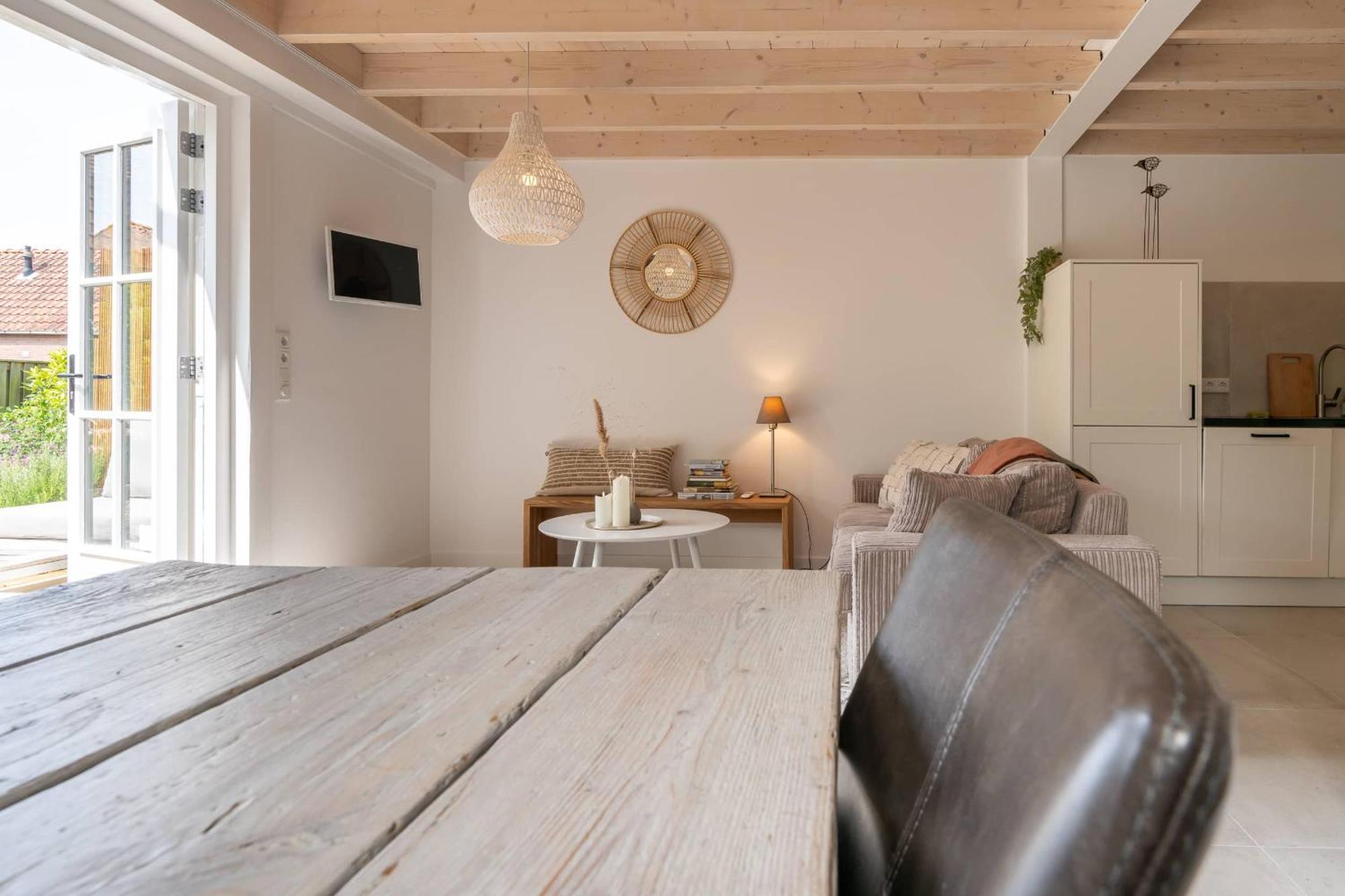 Hello Zeeland - Schoolstraat 6a * Vrouwenpolder